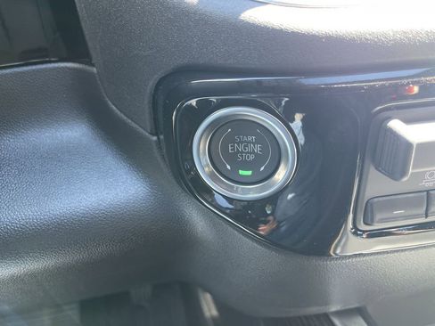New 2026 GMC Sierra 1500 Elevation w/ Elevation Premium Package AWD/4WD image 17
