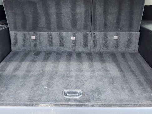 Used 2017 GMC Yukon XL SLT AWD/4WD image 11