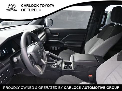 Used 2025 Toyota 4Runner TRD Off-Road image 11