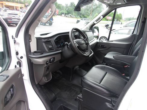Used 2024 Ford Transit 250 148 Medium Roof w/ Load Area Protection Package RWD image 17
