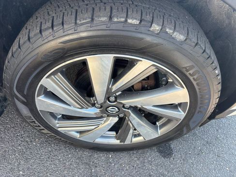 Used 2020 Nissan Murano SL w/ Moonroof Package AWD/4WD image 23