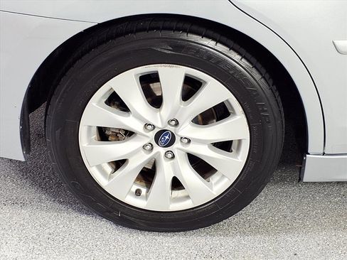 Used 2016 Subaru Legacy 2.5i Premium image 6