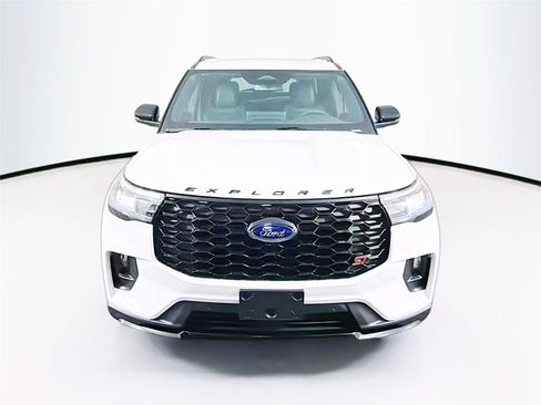 New 2026 Ford Explorer ST w/ Sun And Sound Package AWD/4WD image 13