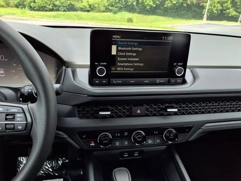 New 2025 Honda Accord SE image 16