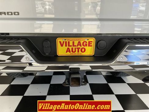 Used 2022 Chevrolet Silverado 2500 LT w/ Convenience Package AWD/4WD image 24