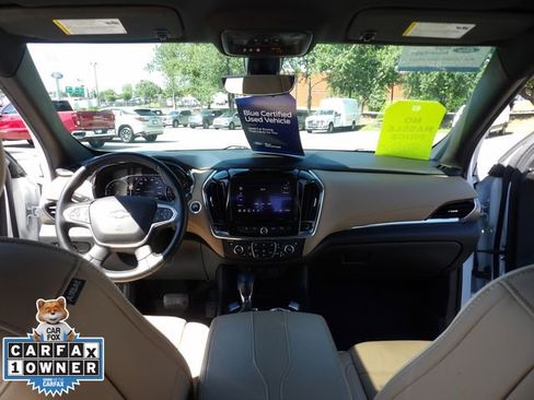 Used 2023 Chevrolet Traverse Premier w/ LPO, Floor Liner Package AWD/4WD image 19