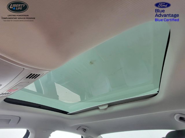 Used 2025 Volkswagen Jetta SE FWD image 37