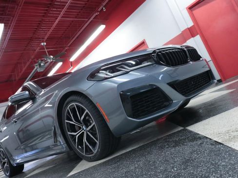 Used 2022 BMW 530i w/ M Sport Package RWD image 40