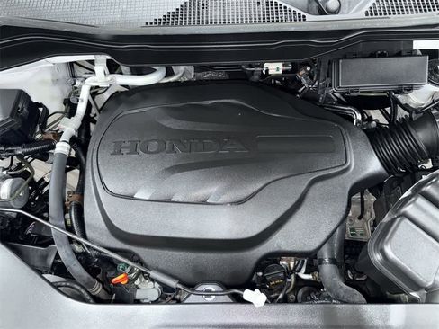Used 2023 Honda Ridgeline RTL image 12