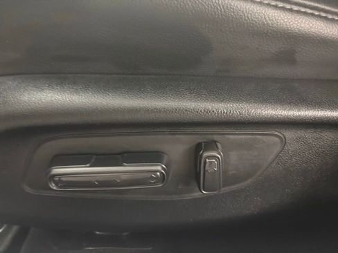 Used 2024 Honda Civic EX-L image 15