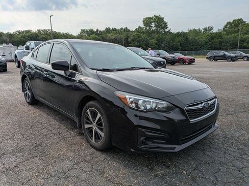 Used 2019 Subaru Impreza 2.0i Premium AWD/4WD image 3