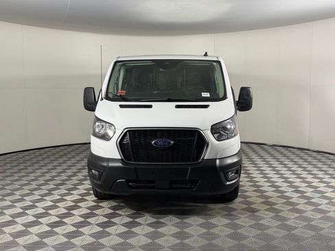 Used 2024 Ford Transit 250 Low Roof w/ Exterior Upgrade Package RWD image 5