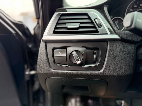 Used 2017 BMW 330i xDrive Sedan image 26