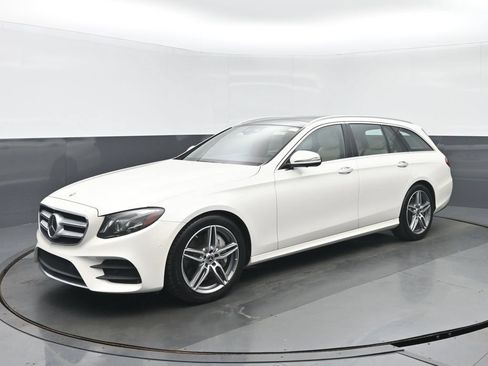 Used 2019 Mercedes-Benz E 450 4MATIC Wagon image 7