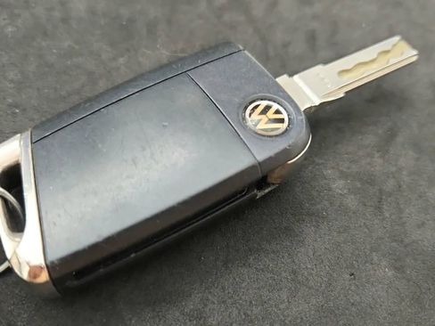 Used 2017 Volkswagen Golf R DCC & Navigation 4Motion image 21