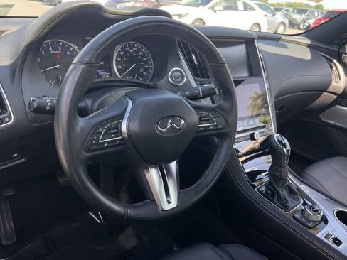 Used 2018 INFINITI Q60 3.0t Luxe w/ Sensory Package 3.0T Luxe AWD/4WD image 15