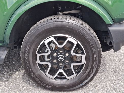 Certified 2025 Ford Bronco Outer Banks AWD/4WD image 8