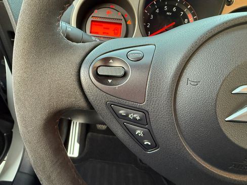 Used 2020 Nissan 370Z Coupe image 35