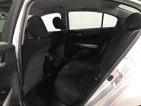 Used 2009 Honda Accord EX image 16