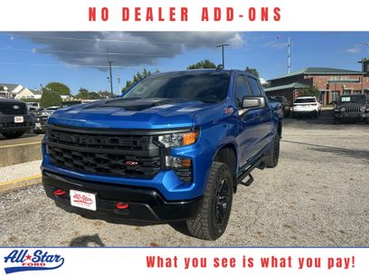 Used 2024 Chevrolet Silverado 1500 Custom Trail Boss w/ LPO, Dark Essentials Package