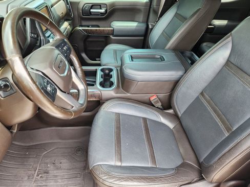 Used 2019 GMC Sierra 1500 Denali w/ Denali Ultimate Package AWD/4WD image 11