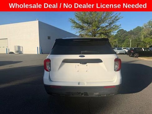 Used 2022 Ford Explorer 4WD Police Interceptor image 3