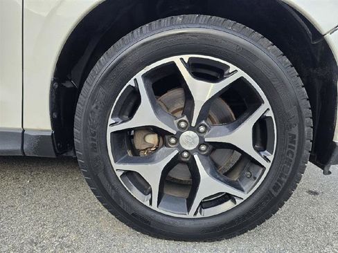 Used 2014 Subaru Forester 2.0XT Touring AWD/4WD image 16