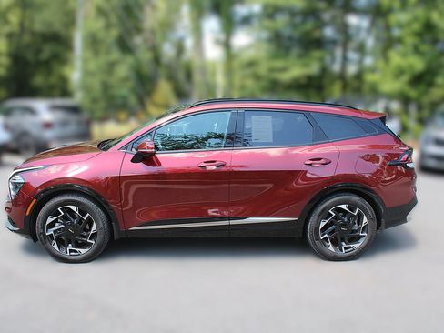 Certified 2025 Kia Sportage SX FWD image 5