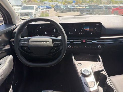 Certified 2026 Kia Sportage SX Prestige AWD/4WD image 25
