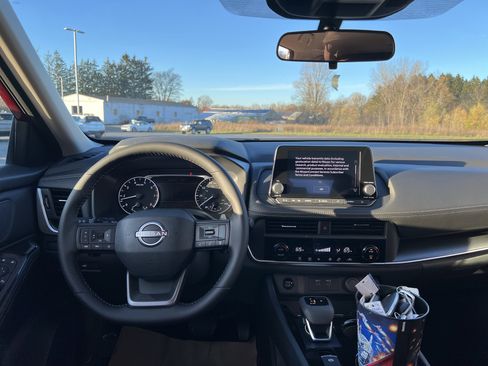 New 2026 Nissan Rogue SV image 4