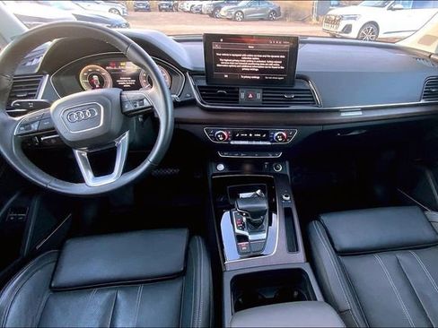 Used 2021 Audi Q5 e Premium Plus w/ Premium Plus Package image 15