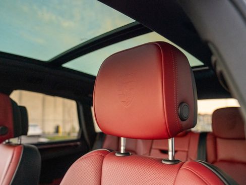 New 2026 Porsche Macan Turbo image 13