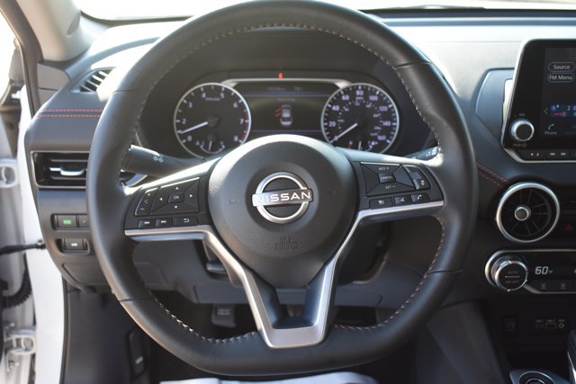 Used 2024 Nissan Sentra SR FWD image 18