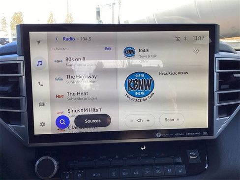 Used 2024 Toyota Tundra Limited image 20