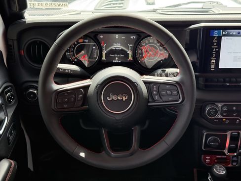 Used 2024 Jeep Wrangler Unlimited Rubicon AWD/4WD image 16