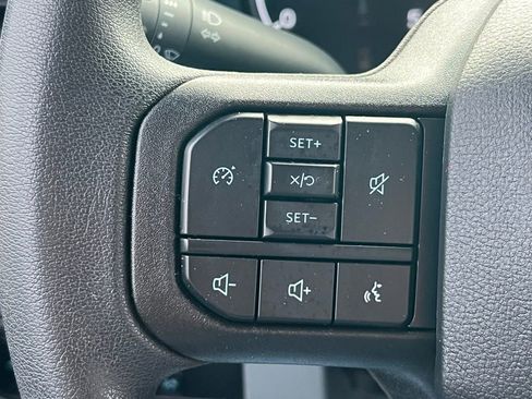 Used 2025 Ford F350 XL w/ XL Chrome Package image 36