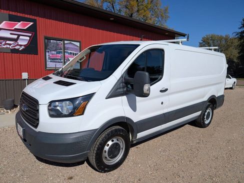 Used 2018 Ford Transit 250 130 Low Roof RWD image 2