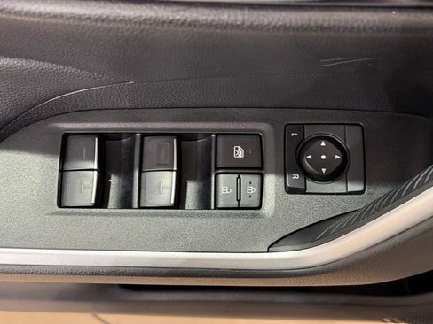 Certified 2025 Toyota RAV4 XLE AWD/4WD image 16
