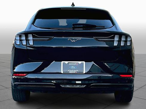 Used 2022 Ford Mustang Mach-E Premium image 4