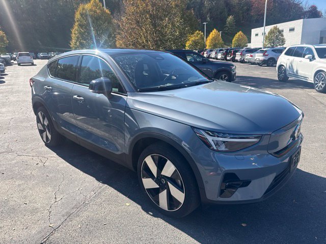 Used 2023 Volvo C40 P8 Recharge Plus w/ Climate Package AWD/4WD image 8