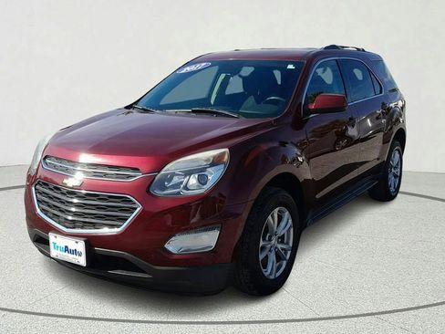 Used 2017 Chevrolet Equinox LT w/ Convenience Package FWD image 3
