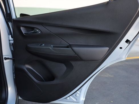 Used 2023 Chevrolet Bolt LT w/ Infotainment Package image 21