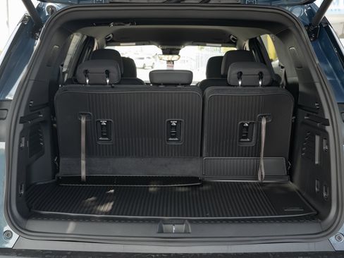 New 2026 Chevrolet Traverse LT w/ Driver Confidence Package image 34