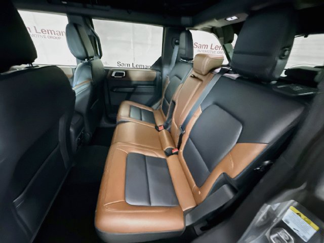Used 2024 Ford Bronco Outer Banks AWD/4WD image 24