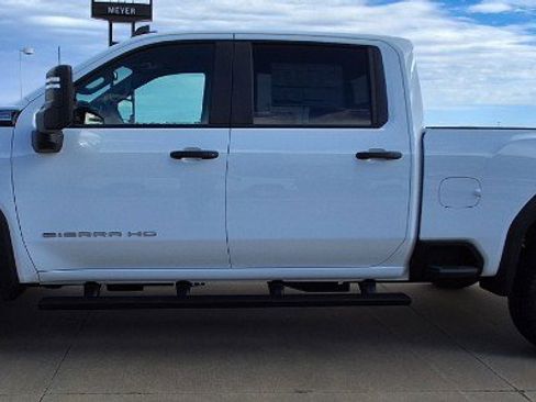 New 2026 GMC Sierra 2500 Pro w/ 1SA Pro Safety Plus Package image 5