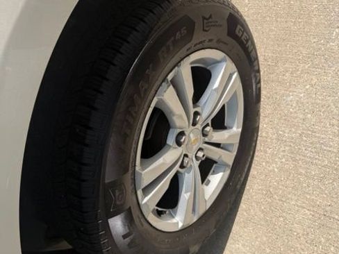Used 2014 Chevrolet Equinox LT w/ Safety Package FWD image 10