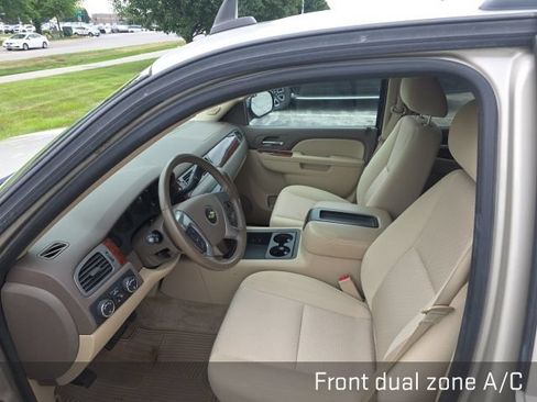 Used 2013 Chevrolet Suburban LS w/ All-Star Edition AWD/4WD image 11