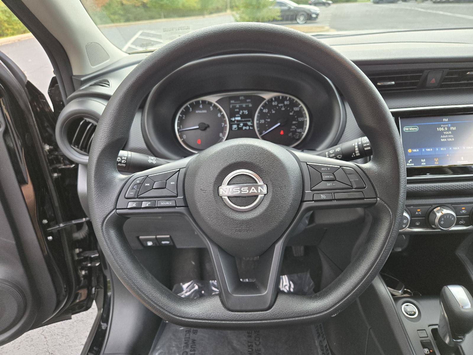 Used 2024 Nissan Kicks S FWD image 15