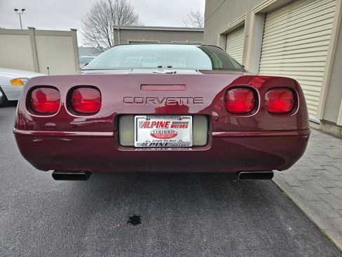 Used 1993 Chevrolet Corvette Coupe image 15