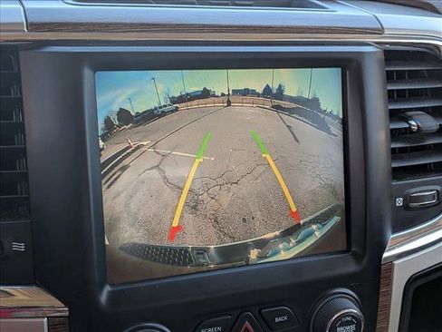 Used 2016 RAM 1500 Laramie w/ Convenience Group image 12